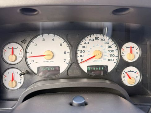 Used 2004 Dodge Ram 1500 Truck ST w/ Trailer Tow Group AWD/4WD image 19
