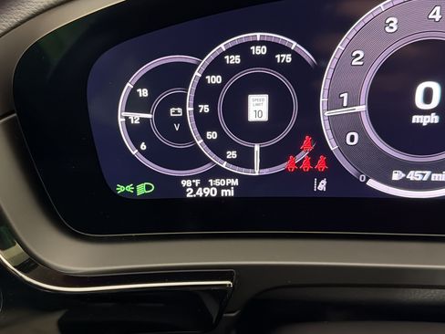 Certified 2026 Porsche Cayenne AWD/4WD image 20