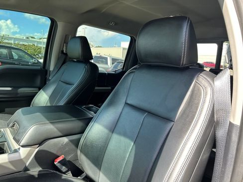 Used 2021 Ford F350 Lariat w/ Lariat Ultimate Package AWD/4WD image 14