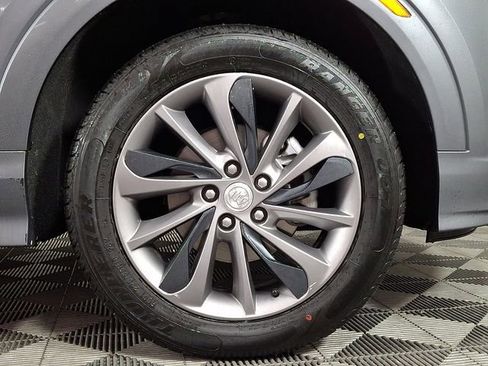 Used 2021 Buick Encore GX Select w/ Sport Touring Package image 11