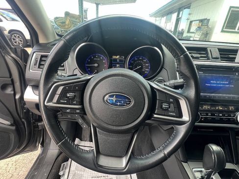 Used 2018 Subaru Legacy 2.5i Sport AWD/4WD image 17