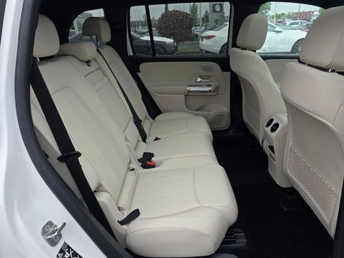 New 2026 Mercedes-Benz GLB 250 4MATIC image 22