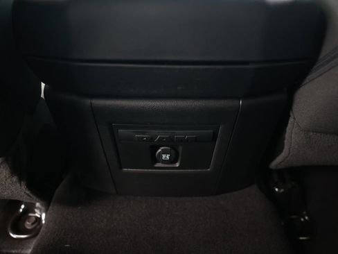 Used 2023 RAM 1500 Classic Warlock w/ Electronics Group AWD/4WD image 34