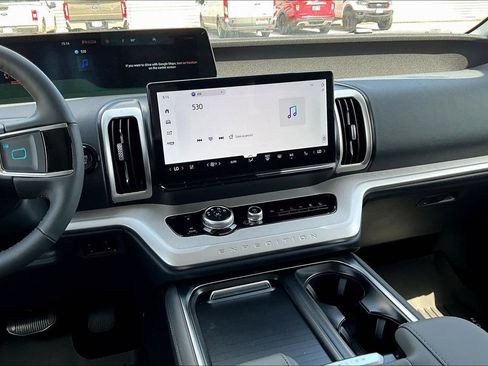 New 2027 Ford Expedition Max Active AWD/4WD image 7