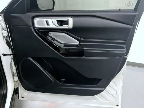 Used 2021 Ford Explorer ST w/ Equipment Group 401A image 17