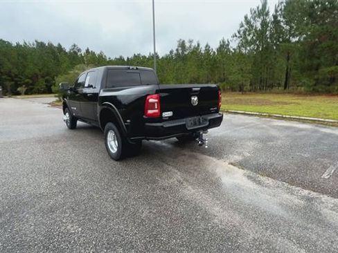 Used 2021 RAM 3500 Limited image 12