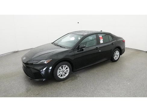 New 2026 Toyota Camry LE image 1