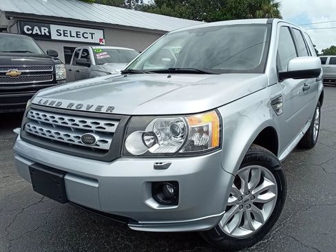 Used 2011 Land Rover LR2 HSE AWD/4WD image 1