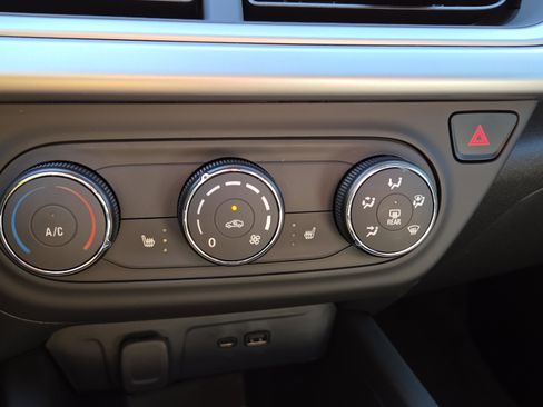 New 2026 Chevrolet Trax RS image 20