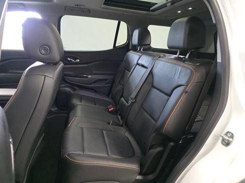 Used 2021 GMC Acadia AT4 w/ Trailering Package AWD/4WD image 10