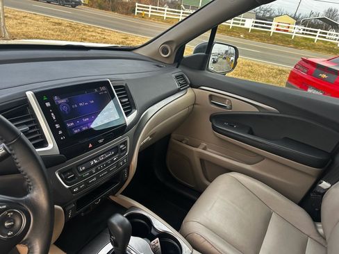 Used 2016 Honda Pilot EX-L image 12
