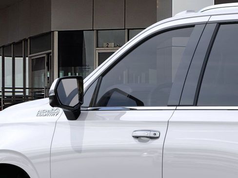 New 2025 Chevrolet Tahoe High Country image 36