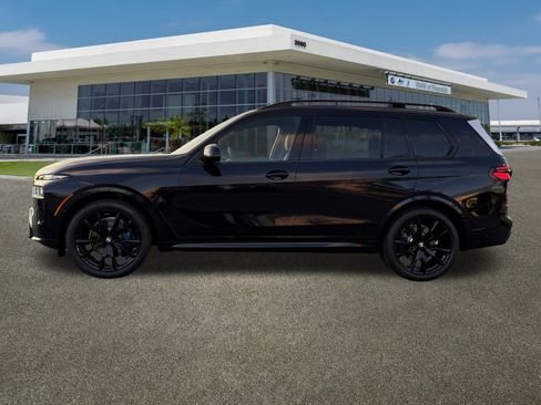 New 2026 BMW X7 xDrive40i image 6