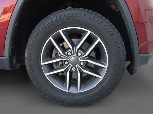 Used 2019 Jeep Grand Cherokee Limited w/ Luxury Group II image 16