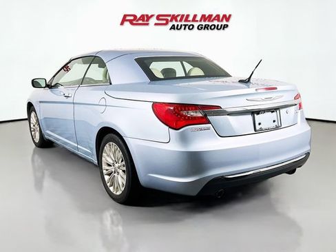 Used 2013 Chrysler 200 Limited image 5