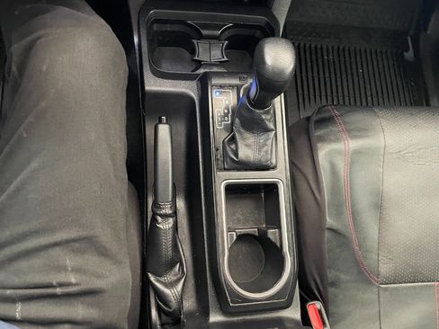 Used 2021 Toyota Tacoma SR image 37