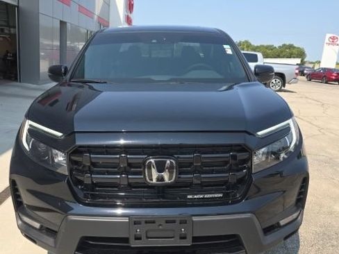 Used 2024 Honda Ridgeline Black Edition image 3