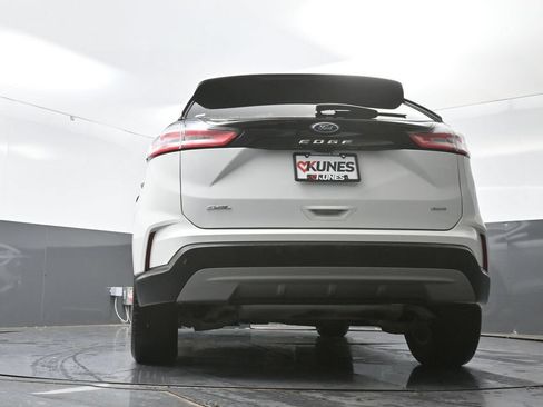 Used 2024 Ford Edge SEL AWD/4WD image 57