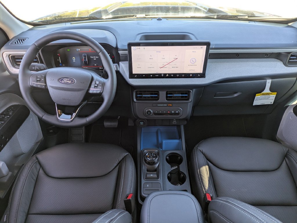 New 2026 Ford Maverick XLT w/ XLT Luxury Package FWD image 15