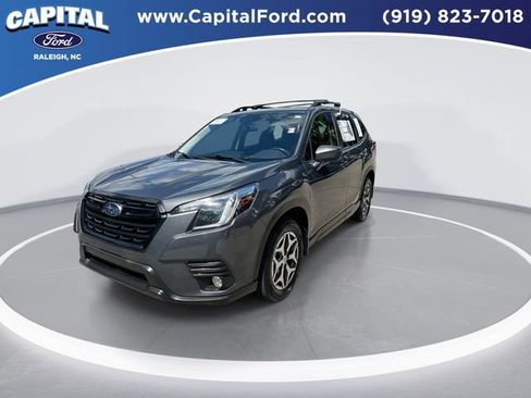 Used 2023 Subaru Forester Premium AWD/4WD image 4