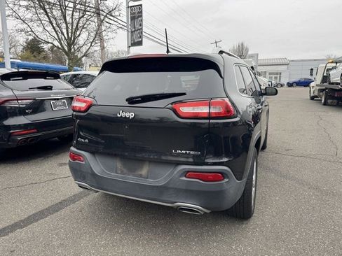 Used 2016 Jeep Cherokee Limited image 5