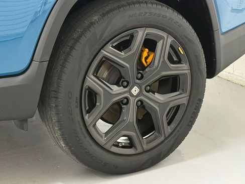 Used 2023 Rivian R1T Launch Edition image 44