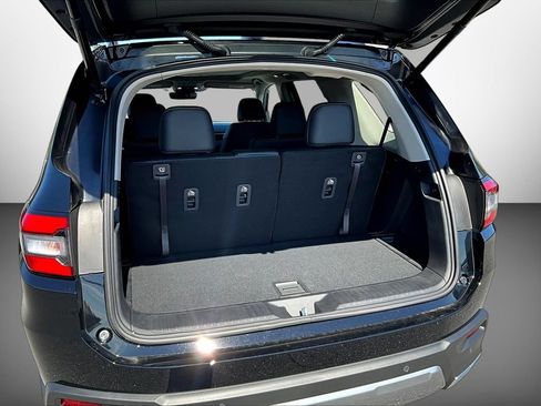New 2026 Honda Pilot Touring image 7