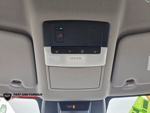 Used 2022 Nissan Rogue SV AWD/4WD image 33
