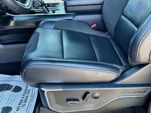 Used 2025 Ford F150 Raptor AWD/4WD image 22