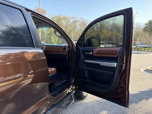 Used 2015 Toyota Tundra 1794 Edition image 29