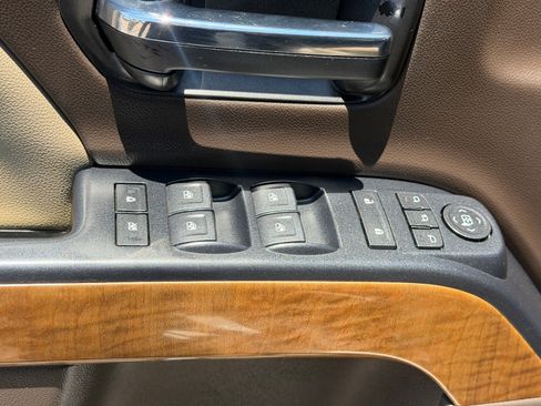 Used 2018 Chevrolet Silverado 1500 LTZ w/ Sport Package RWD image 16