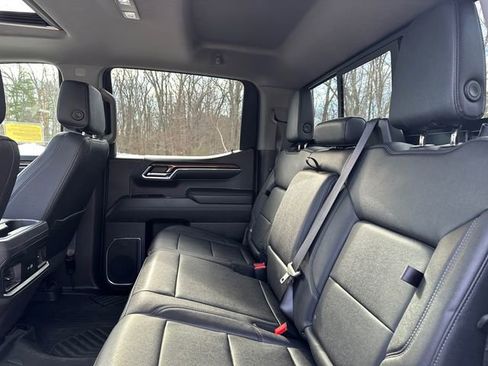 Used 2024 Chevrolet Silverado 1500 LT Trail Boss w/ Convenience Package II image 23