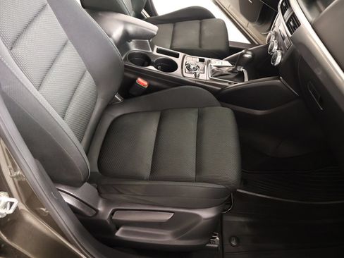 Used 2016 MAZDA CX-5 Touring w/ Bose/Moonroof Package FWD image 13
