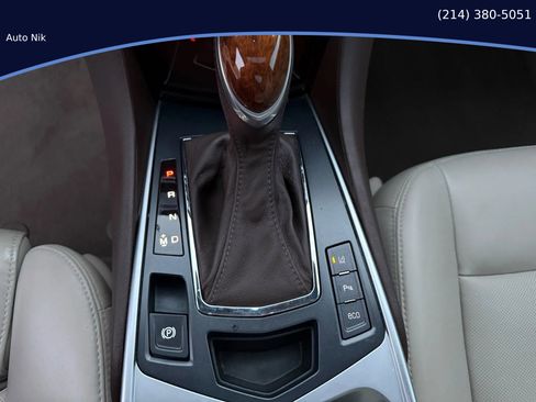 Used 2015 Cadillac SRX Luxury w/ Driver Awareness Package image 30