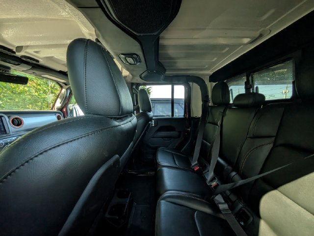 Used 2021 Jeep Gladiator Mojave AWD/4WD image 13