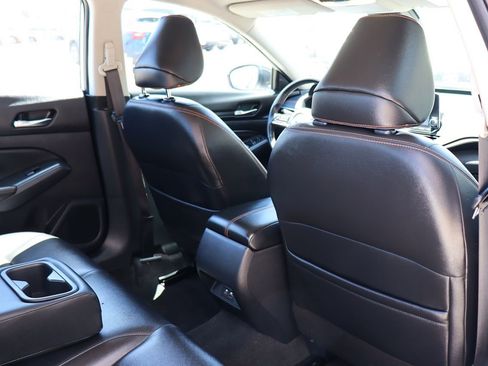 Used 2020 Nissan Altima 2.5 SR FWD image 28