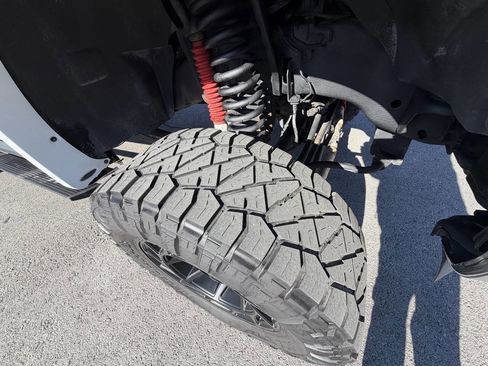 Used 2016 Ford F350 Lariat w/ Lariat Ultimate Package image 23