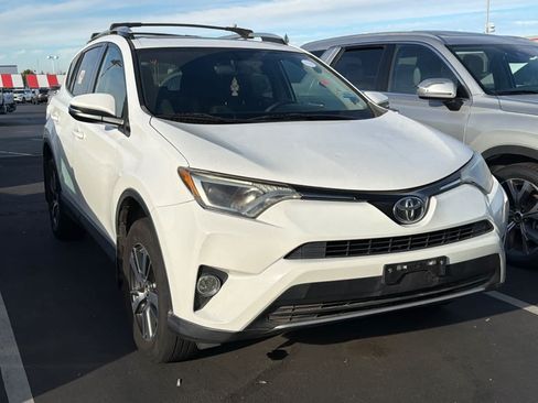Used 2016 Toyota RAV4 XLE FWD image 3
