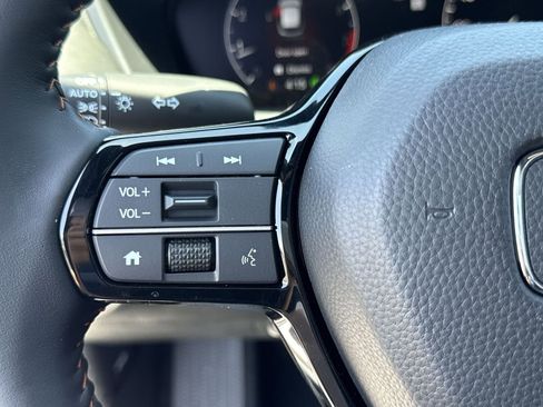 New 2026 Honda HR-V Sport image 16