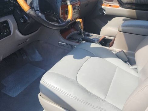 Used 2003 Lexus LX 470 4WD image 8