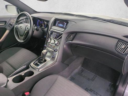 Used 2016 Hyundai Genesis 3.8 RWD image 24