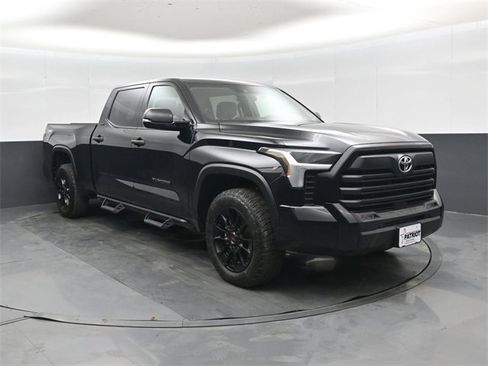 Used 2023 Toyota Tundra SR5 image 1