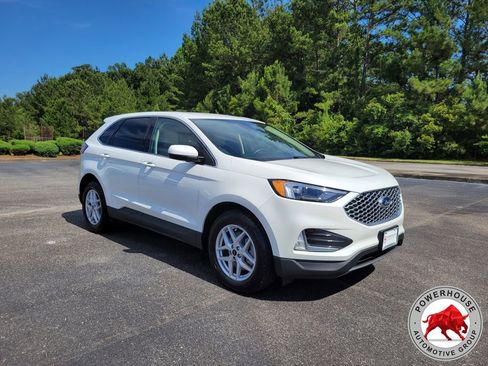 Used 2023 Ford Edge SEL AWD/4WD image 9