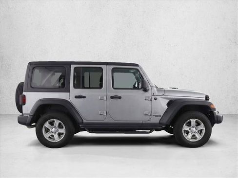 Used 2019 Jeep Wrangler Unlimited Sport S AWD/4WD image 8