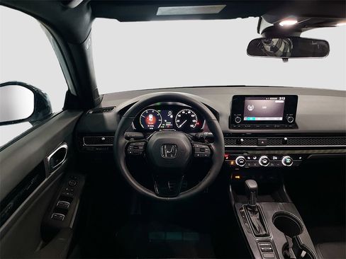 Used 2025 Honda Civic Sport image 23