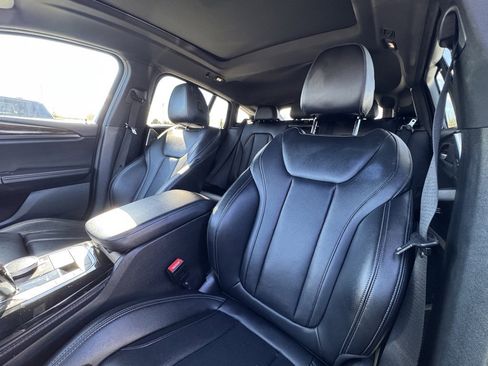 Certified 2023 BMW X4 xDrive30i image 21