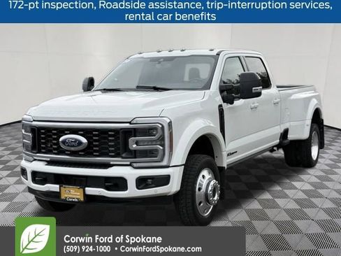 Certified 2026 Ford F450 Platinum w/ FX4 Off-Road Package AWD/4WD image 5