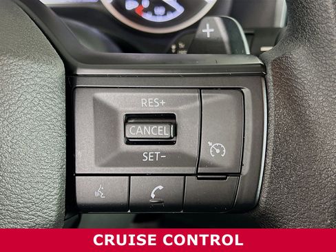 Used 2026 Nissan Rogue S AWD/4WD image 14