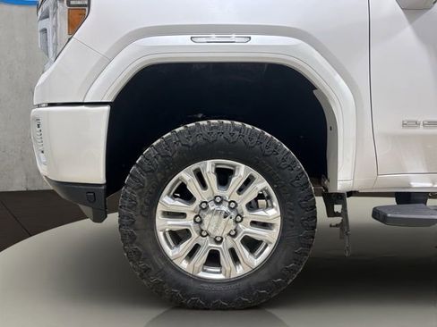 Used 2021 GMC Sierra 2500 Denali w/ Denali Ultimate Package AWD/4WD image 25