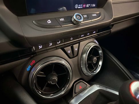 Used 2021 Chevrolet Camaro SS RWD image 35